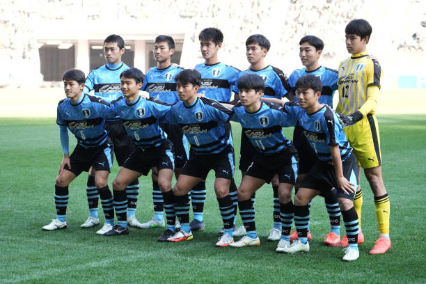 但黎巴嫩前 但黎巴嫩前